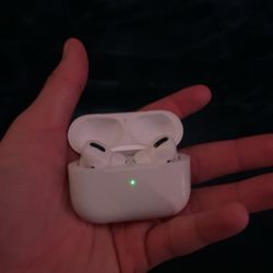 Used Airpod Pros 