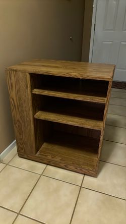Bookshelf/tape storage