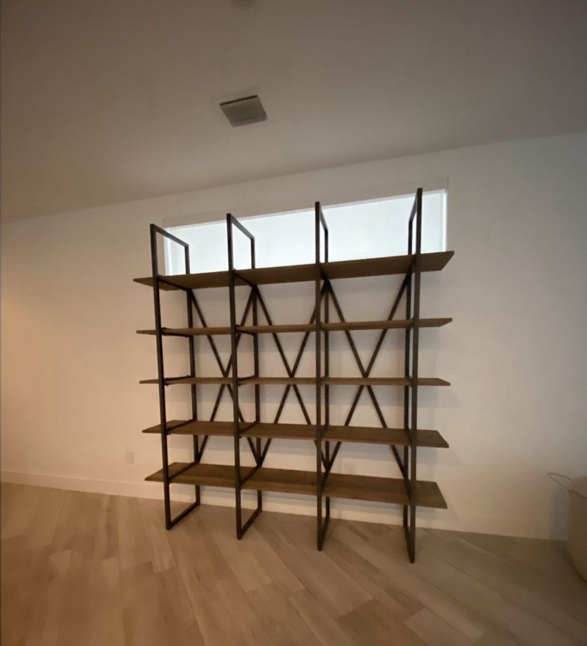 Bookcase/Bookshelf Display 
