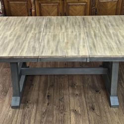 Liberty Lindsey Farmhouse Trestlett Table 78”