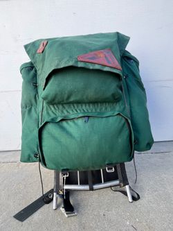 Backpack perfect for hunting very sturdy external frame