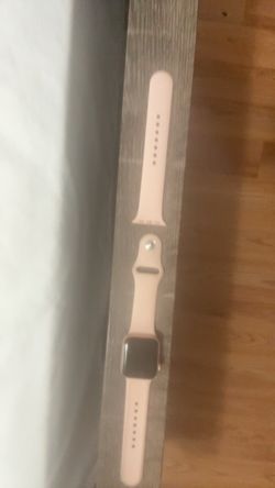 Pink/Rosegold Apple Watch SE LTE