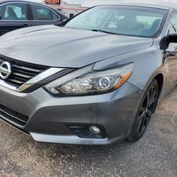 2017 Nissan Altima From $ 1490 Down