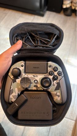 Nacon Revolution Pro 5 PS5