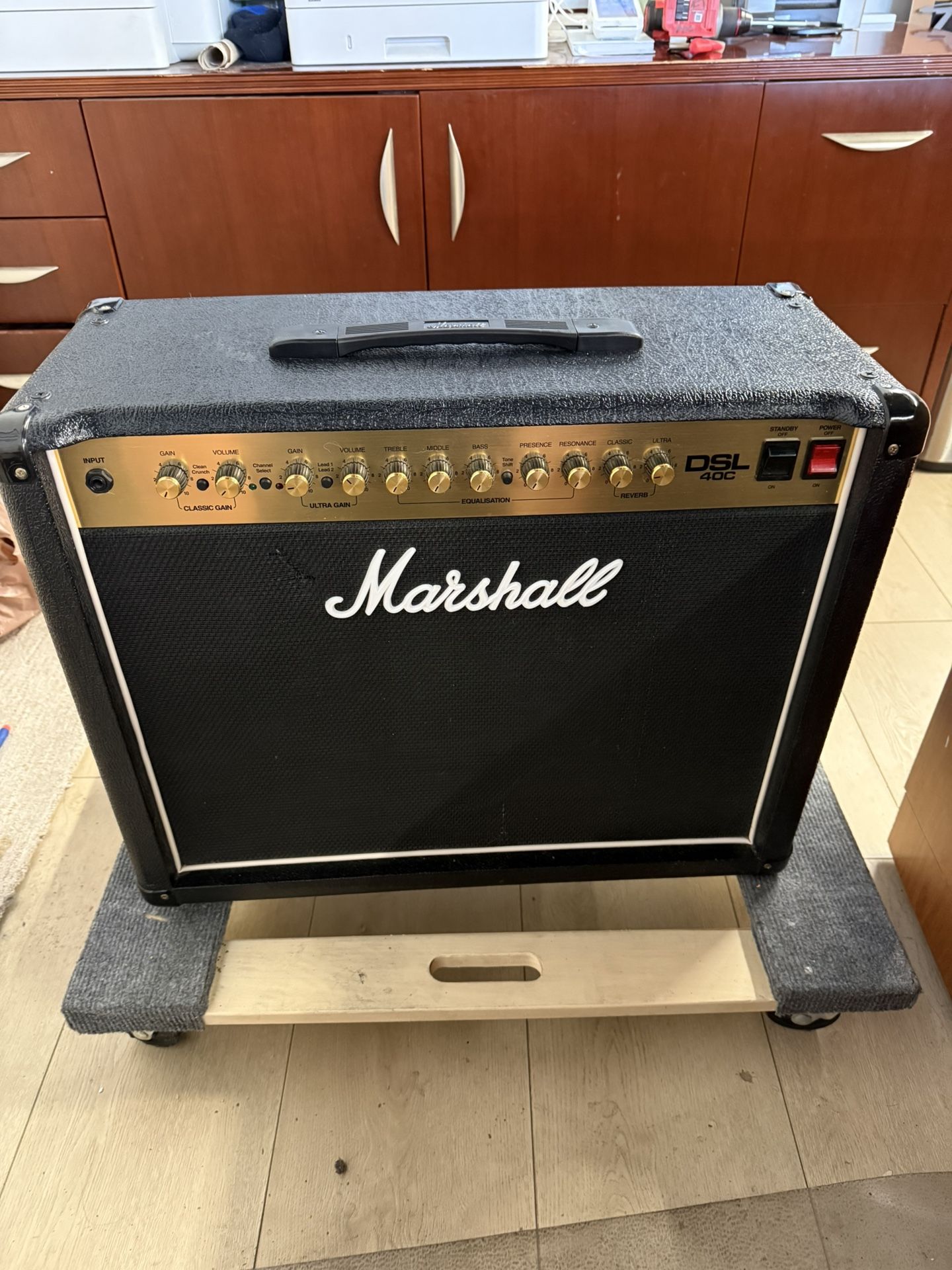 Marshall DSL40c