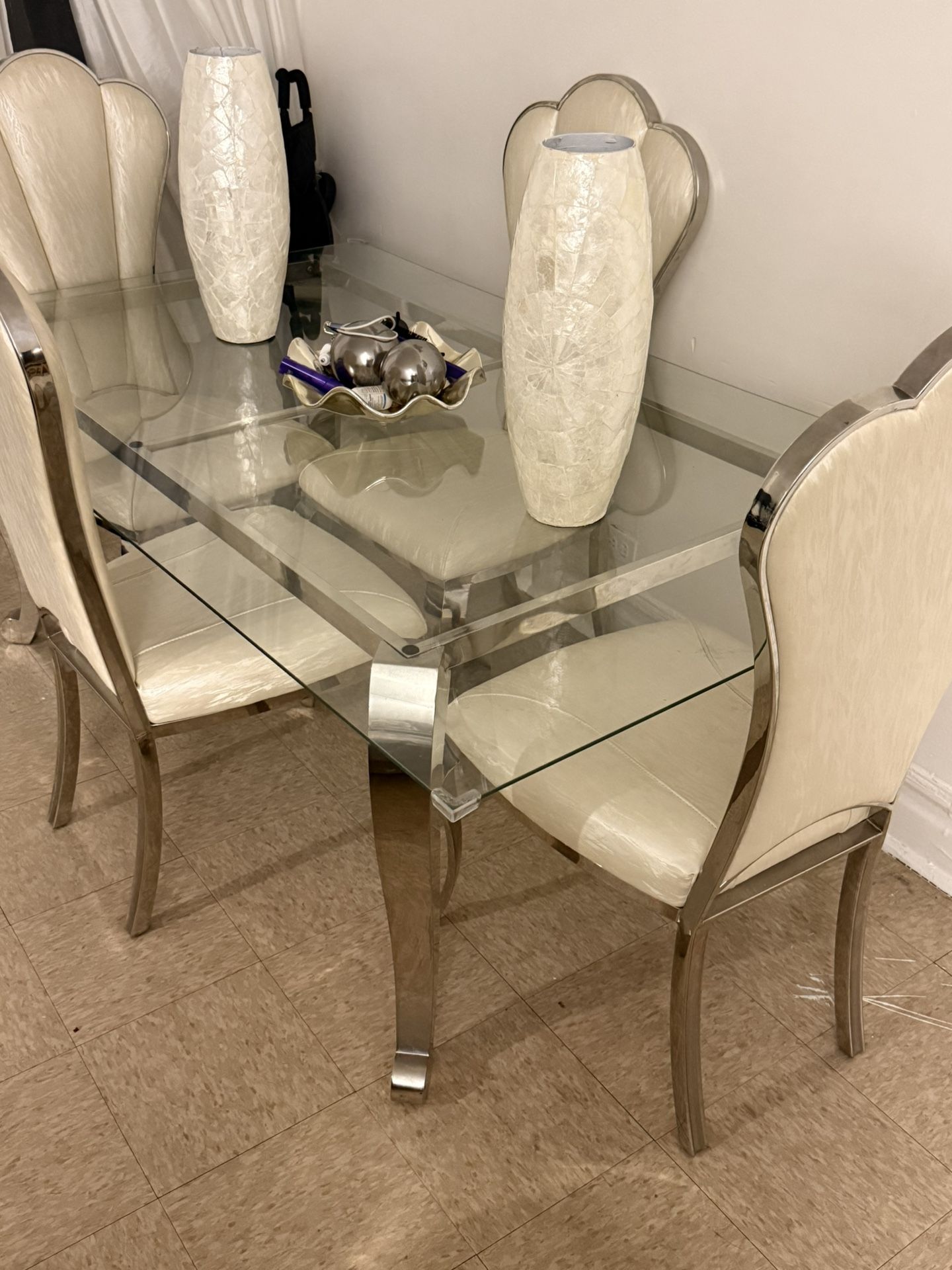 Dinner Table 