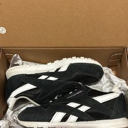 Reebok Size 10c 