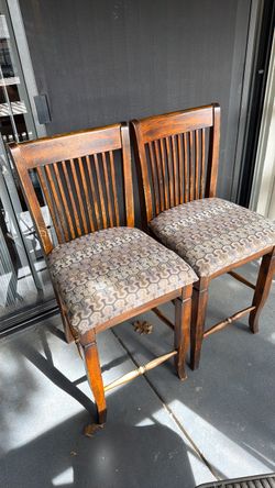 Set of 2 Wooden Chairs