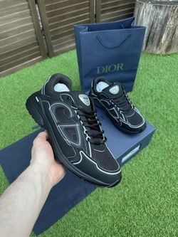 Dior B30 “Triple Black”