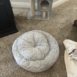 Cat/Dog Bed