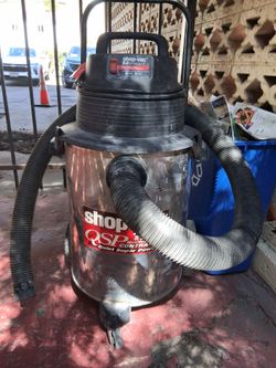 Industrial vacuum