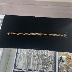10k used Cuban link “Yellow Gold” 