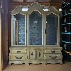 China Cabinet 