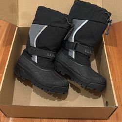 LL Bean Kids Snow Boots