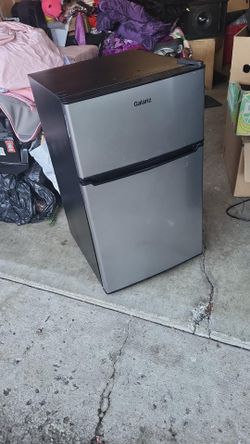 Black mini fridge