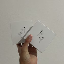 AirPod Pro 2 & AirPod Gen 3