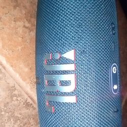 JBL CHARGE 5 Bluetooth Speaker
