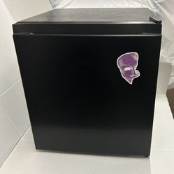 Hisense Mini Fridge 