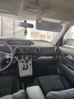 2012 scion xB