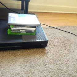 Xbox One 12 Games And Controller 