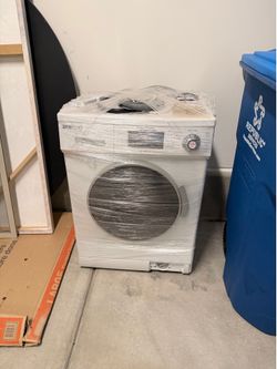 Combo washer/dryer | barely used, like new condition