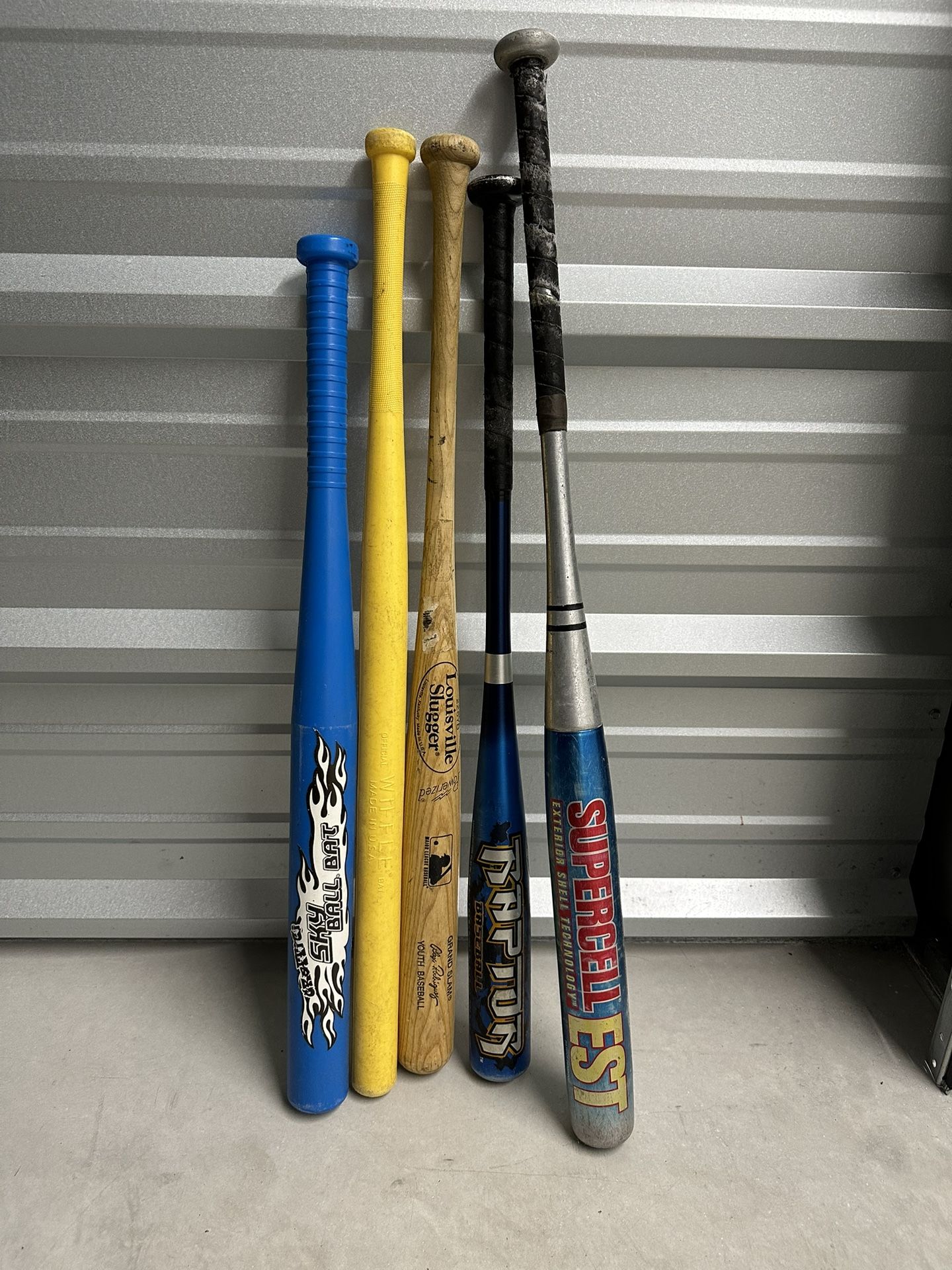 Wiffle Ball Baseball Softball Bats Lot