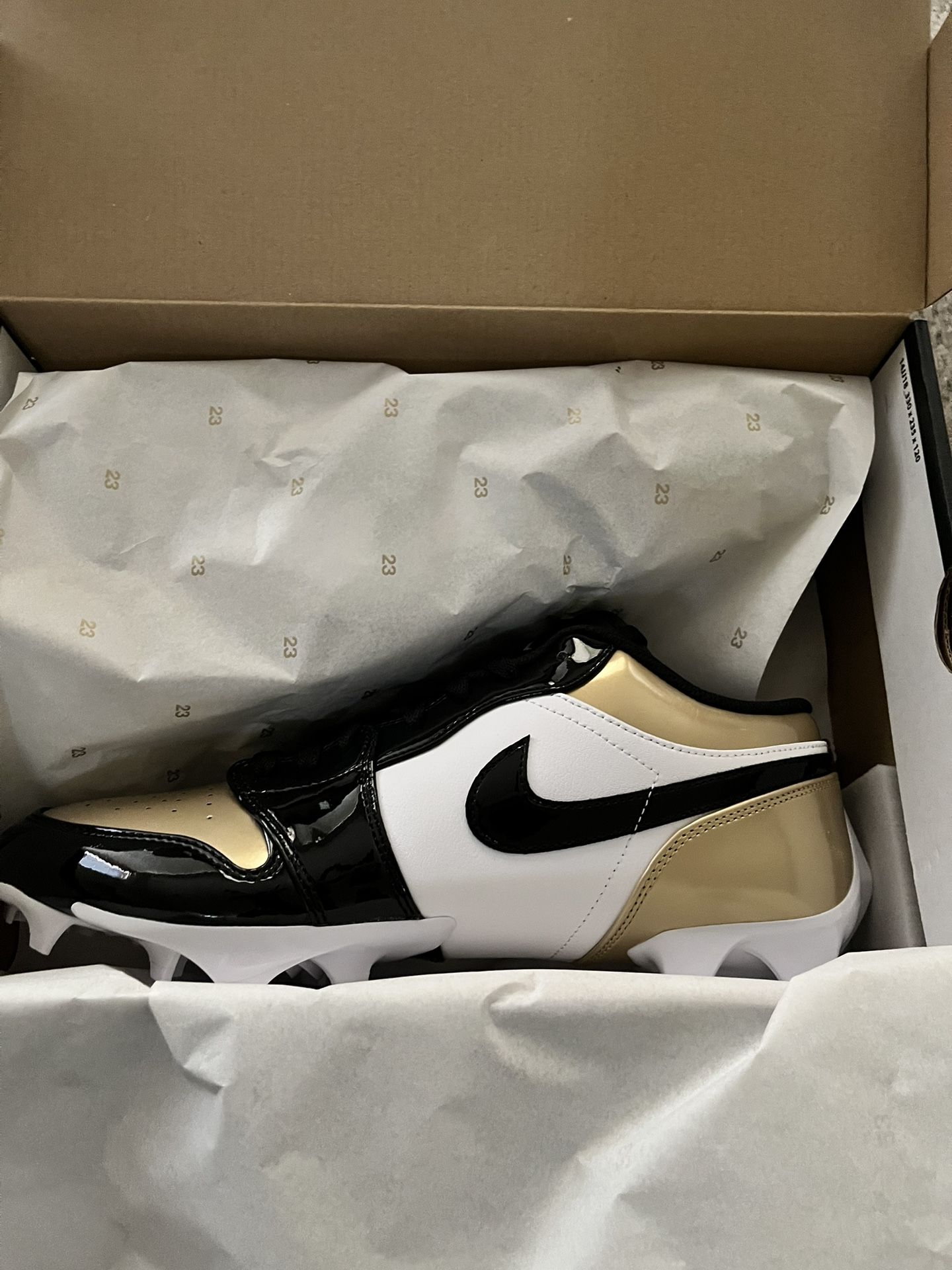 Jordan 1 Low Cleats