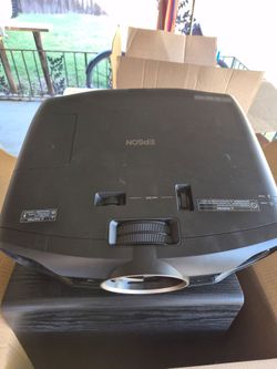 Systema de teatro epson usado con speaker pantalla