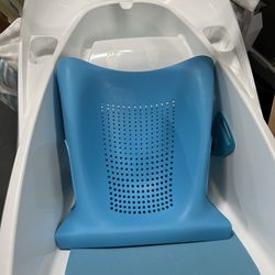 4Moms newborn Bathtub