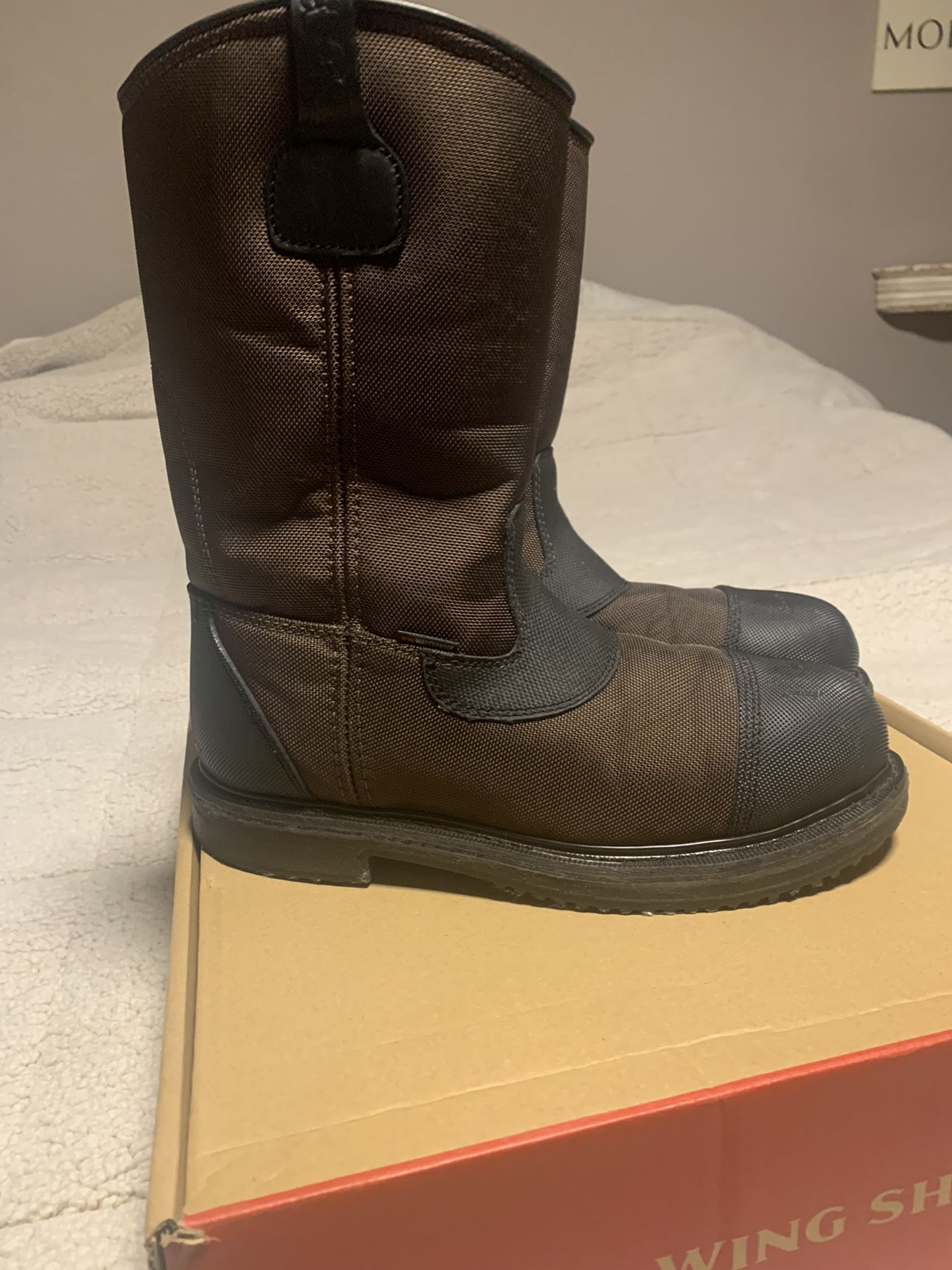 Red Wing Pecos Maxbond Condura Boot