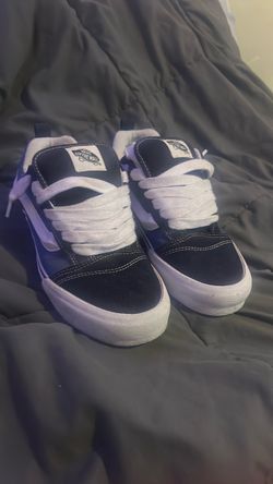 Vans knu school