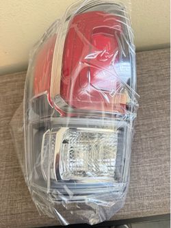 Toyota Tacoma 2016-2023 TRD 3.5L Left Driver Tail Light Assembly