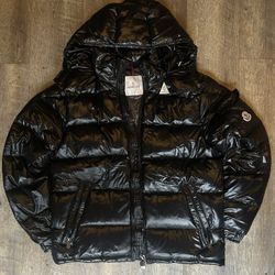 Moncler Puffer Men’s Jacket Size 3 (Large) 