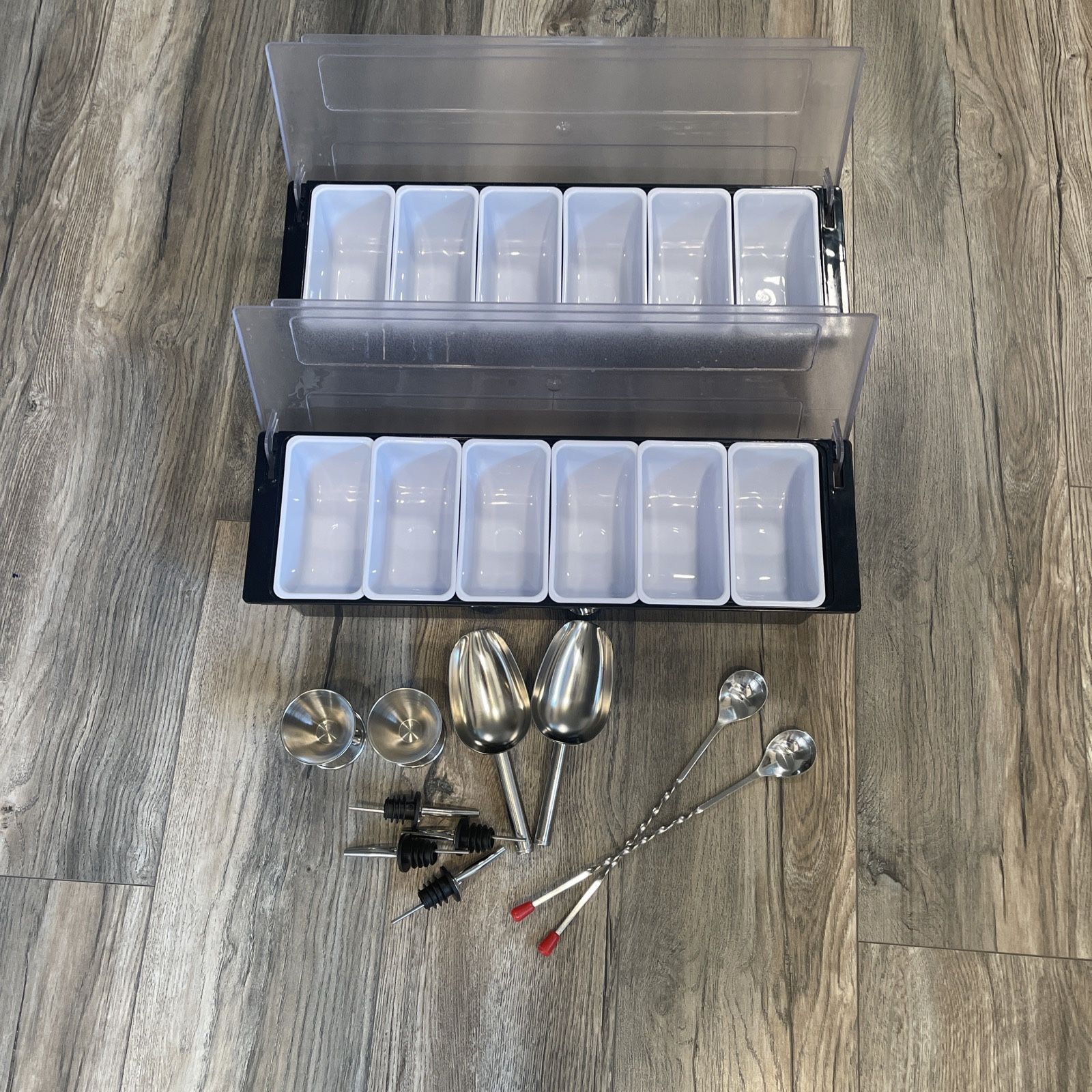 Bar Kit Garnish Station Tray, Jiggers,Ice Scoops,Stir Spoons, bottle spout &More