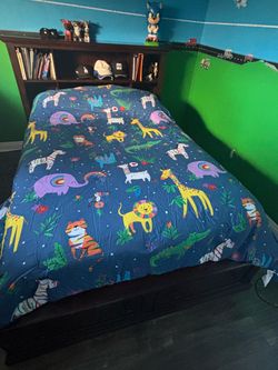 Full bed frame with 4 drawers