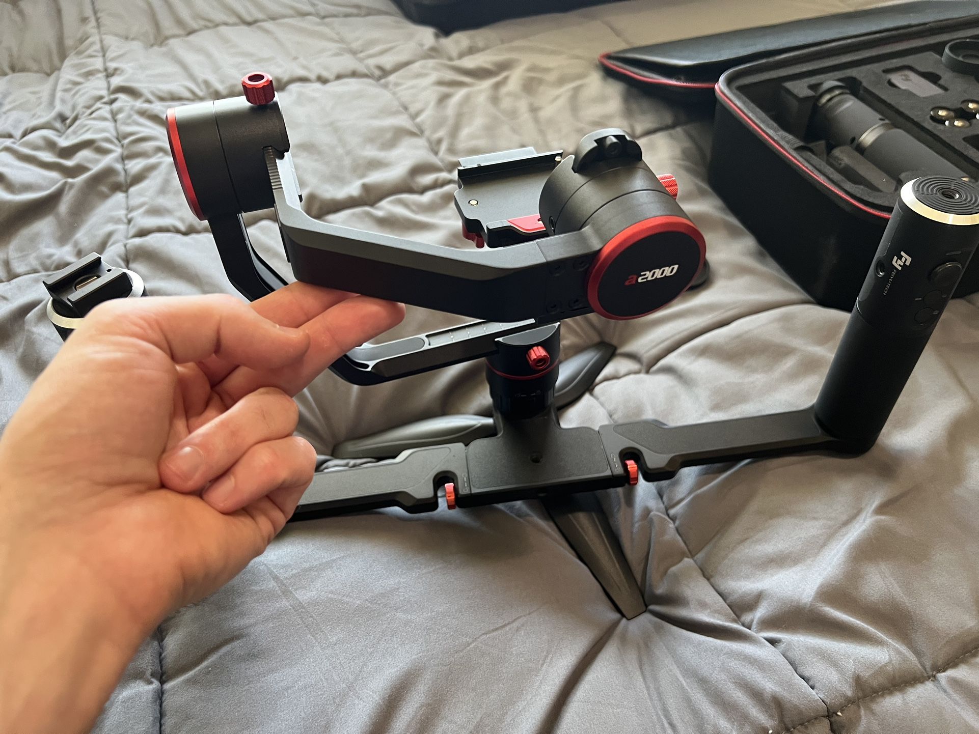 3-Axis Camera Gimbal/Stabilizer/Steadycam