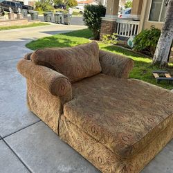 Free CHAIR ,LOVESEAT, COUTCH