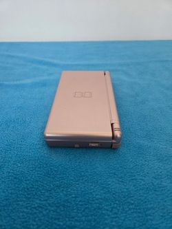 Nintendo DS pink