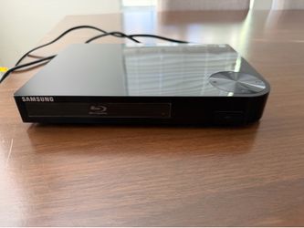 Samsung Blu-ray Disc player BD-F5700