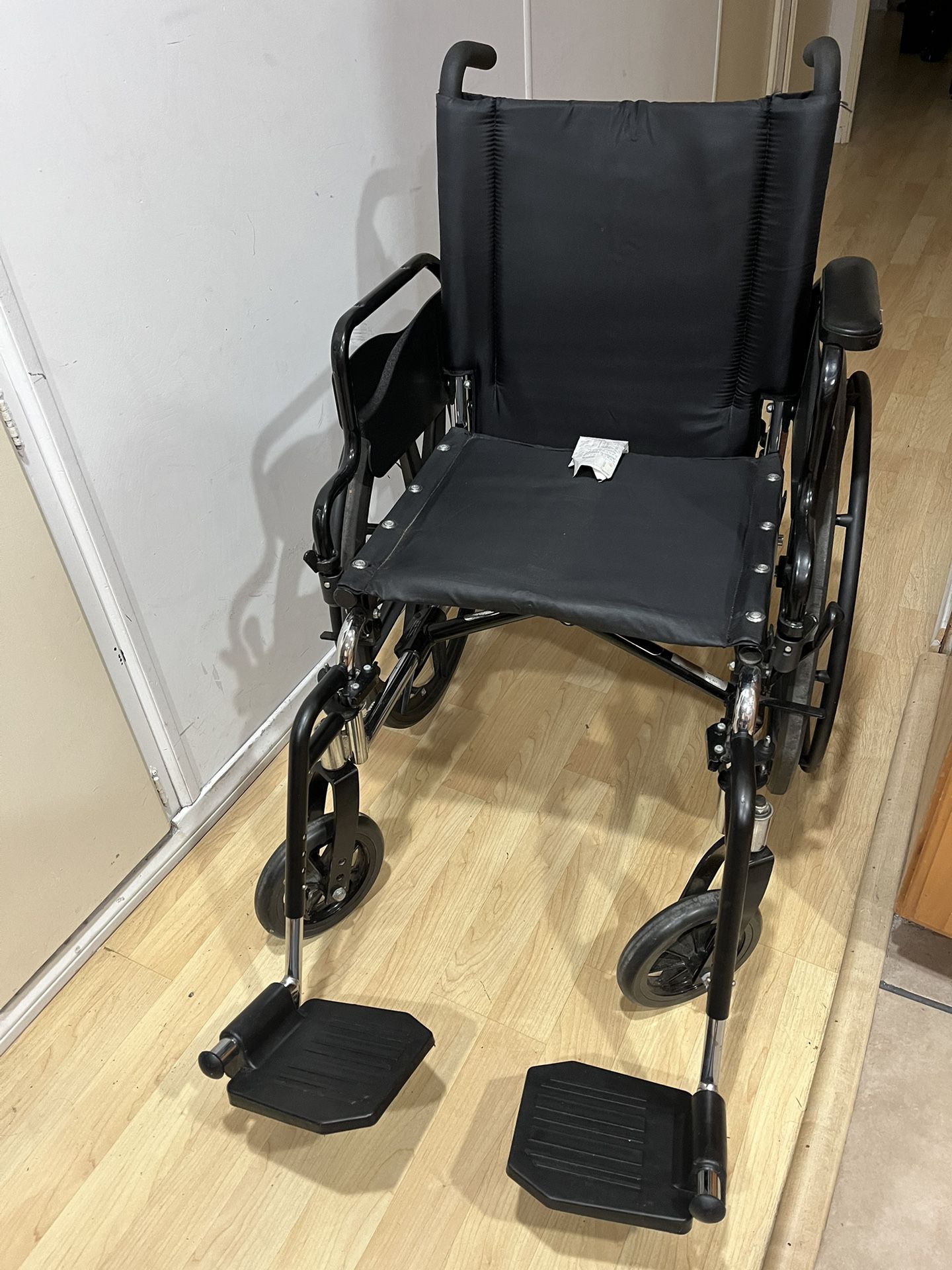 Invocaré Wheelchair 18” Width Seat