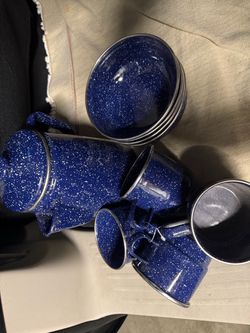 Enamelware speckled camping dish