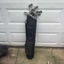 golf Bag With Golf Clubs