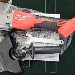New Milwaukee M18 Brushless Grinder
