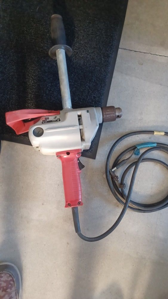 Milwaukee 1660-1 Compact Drill Shooter 1/2" 450 RPM Like New