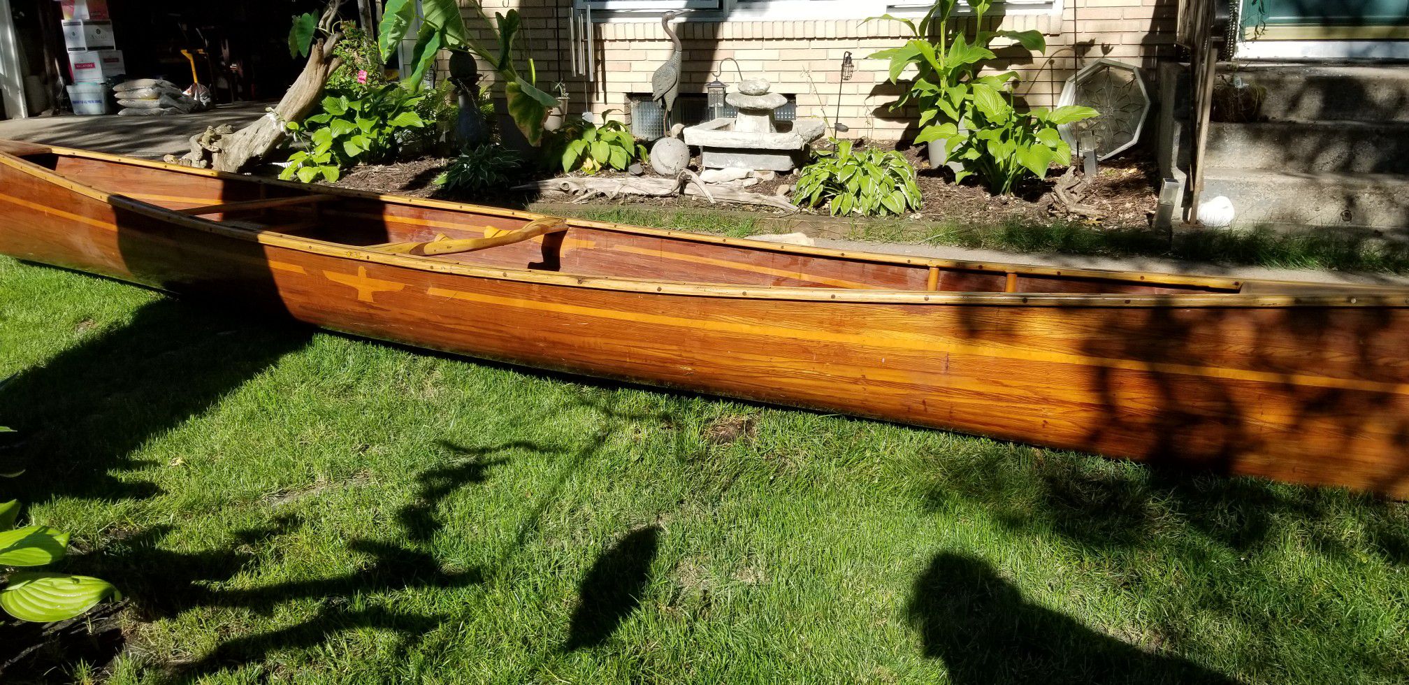 18' beautiful cedar strip canoe please note this app isn't working right if you've messaged me it deleted all context. Please send again.