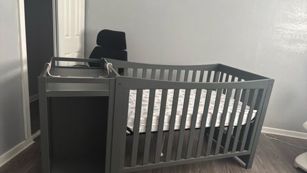 Crib