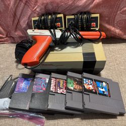 Original NES W/ Accessories, Games