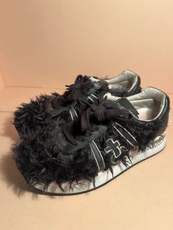 Women’s Designer sneakers size 7