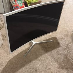 Samsung Curved Monitor