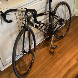 Giant TCR Composite Carbon Road Bike